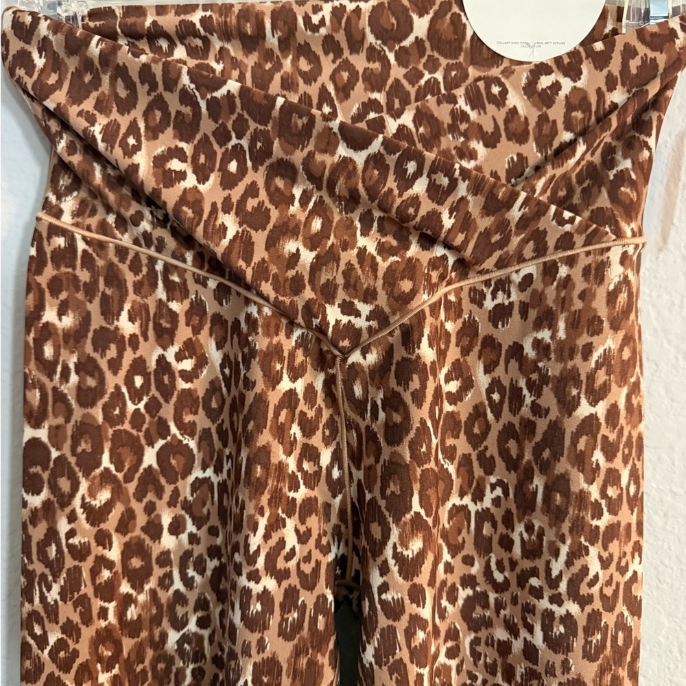 OFFLINE By Aerie Real Me High Waisted Crossover Legging - Picture 9 of 13